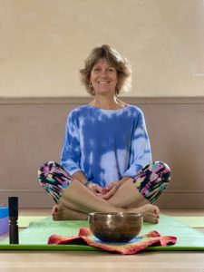 sue tupper yoga teacher profile pic